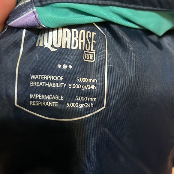 AquaBase Elite WaterProof Jacket size M - Picture 6 of 17